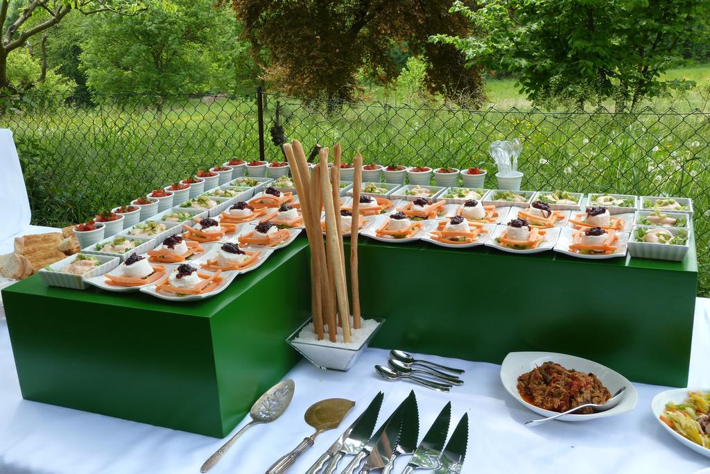 Agriturismo Ristorante Albachiara Villa Carpeneto Ngoại thất bức ảnh