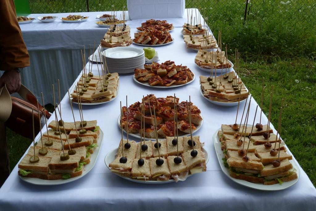 Agriturismo Ristorante Albachiara Villa Carpeneto Ngoại thất bức ảnh